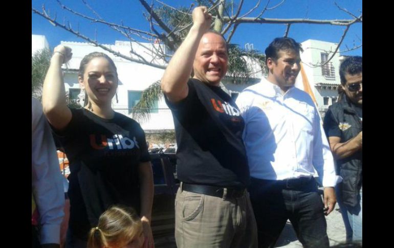 Alberto Uribe se reunió este domingo con los simpatizantes en San Agustín. TWITTER / @AlbertoUribeC