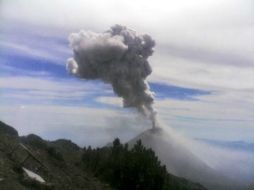 Protección Civil mantiene informados a los ciudadanos sobre el estado del Volcán. TWITTER / @pcJalisco