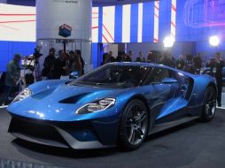 El Ford GT es, hasta ahora, el auto que ha conquistado a los presentes en Detroit. EL INFORMADOR / S. Oliveira