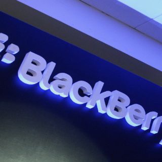 BlackBerry desmiente estar negociando su venta a Samsung