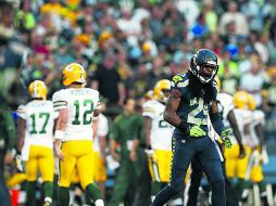 En la Semana 1, Sherman (25) neutralizó la mitad del terreno, luego de que Rodgers (12) no lanzara pase alguno en su dirección. ESPECIAL / NFL