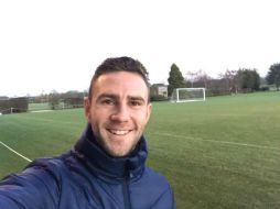 Miguel Layún poco a poco se acostumbra a Inglaterra, al clima y al estilo de juego de su nueva escuadra. TWITTER / @Miguel_layun