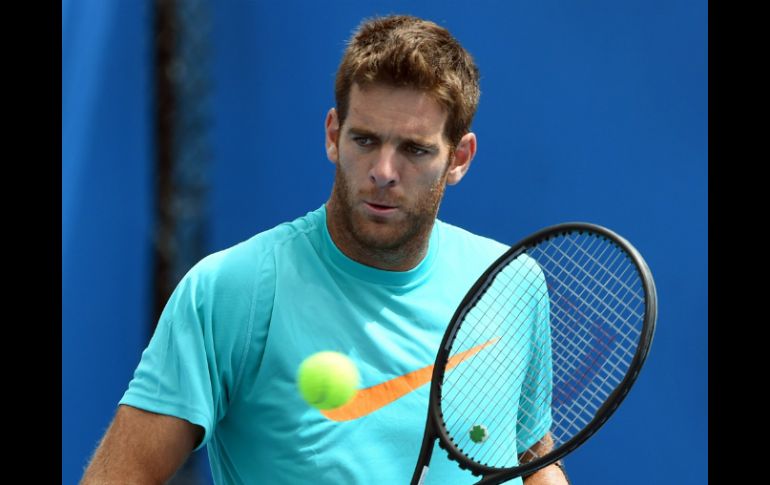 Del Potro tenía previsto debutar en el Melbourne Park, sin embargo debido al dolor no confía en mantener el nivel necesario. AFP / W. West