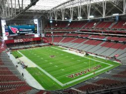 71 mil 100 aficionados asistirán al estadio de la Universidad de Phoenix, en Glendale. TWITTER / @UOPXStadium