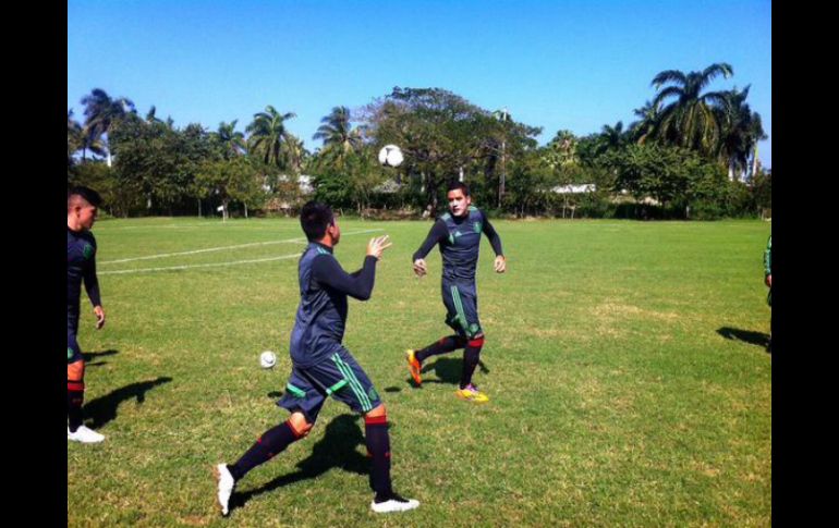 El cuadro que dirige Sergio Almaguer se prepara para el partido ante El Salvador; les basta un empate o el triunfo para asegurar cupo. TWITTER / @miseleccionmx