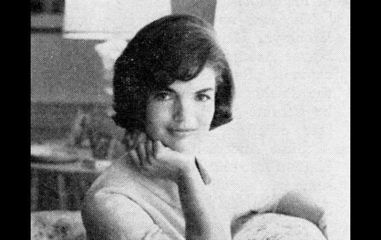 Los compradores potenciales se interesaron por los objetos que demostraban el estilo personal de Jacqueline Kennedy Onassis. EL INFORMADOR / ARCHIVO