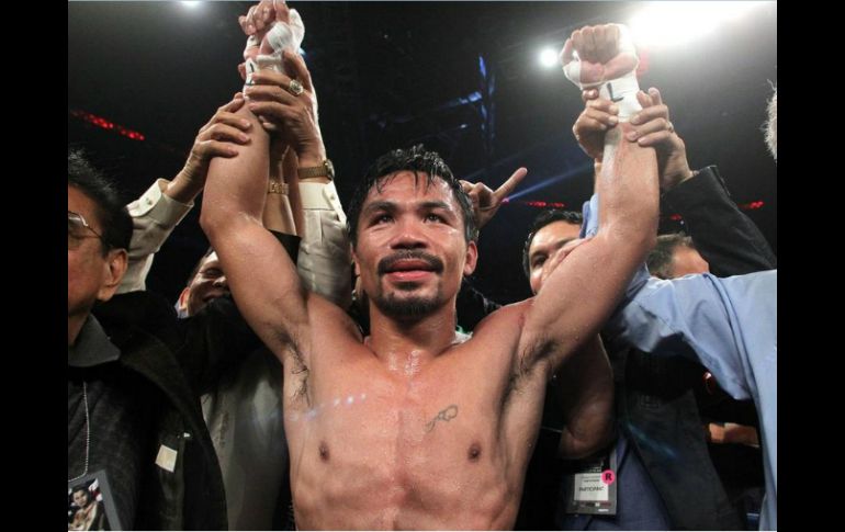 El promotor de 'Pacman', Bob Arum, señala que ya firmó el contrato y sólo falta la firma de 'Money' para confirmar el combate. TWITTER / @MannyPacquiao