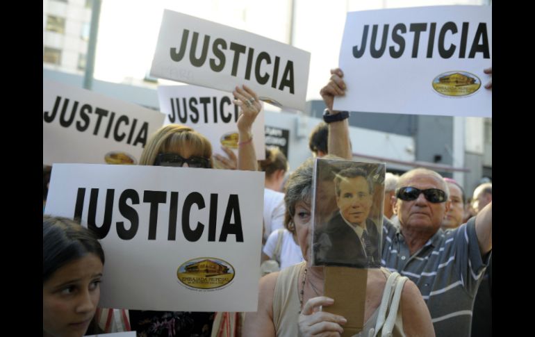 Manifestantes exigen que se aclare la muerte del fiscal argentino Alberto Nisman. AFP / A. Pagni