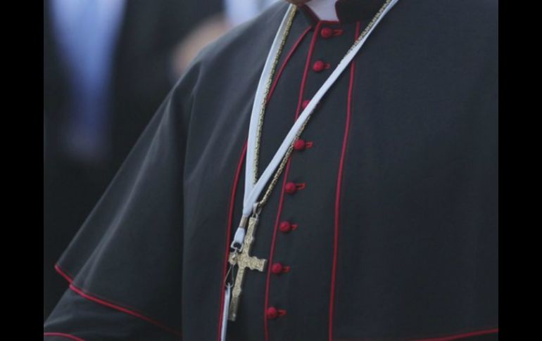 El padre católico ofrecía a sus víctimas regalos y después los amenazaba. EFE / ARCHIVO