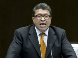 El coordinador parlamentario de Morena, Ricardo Monreal considera que el comisionado de Michoacán era una 'intromisión' para el estado. NTX / ARCHIVO