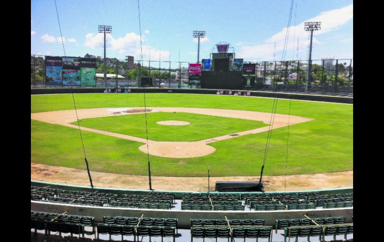 El Estadio General Ángel Flores de Culiacán, Sinaloa, será la sede de los tres juegos en que los Tomateros recibirán a los Charros. ESPECIAL /