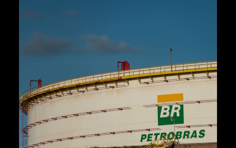 En el escándalo de la petrolera brasileña ya están procesadas 39 personas. AFP / ARCHIVO