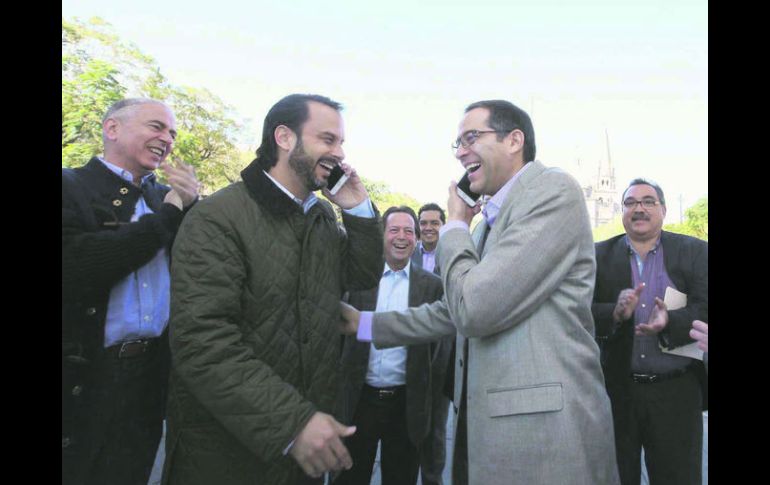 Mauricio Navarro y José Ignacio Peralta fueron quienes inauguraron la nueva vía de comunicación. ESPECIAL /