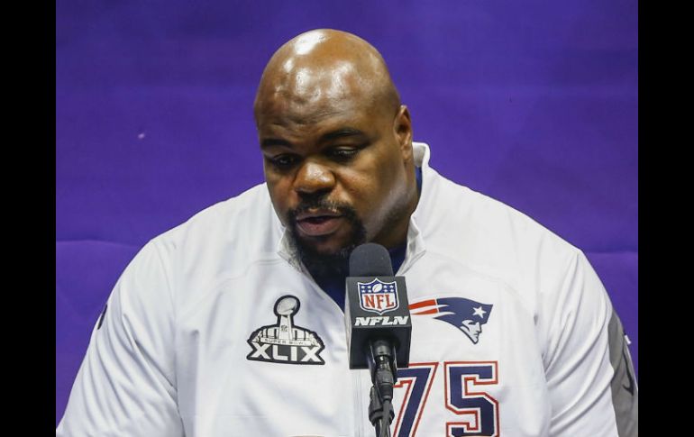 Vince Wilfork es uno de los elementos que estuvo en el bicampeonato de los Patriotas hace una década. EFE / T. Maury