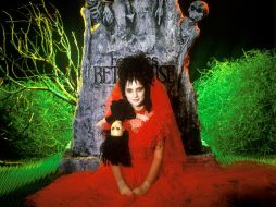 La actriz volverá a interpretar a 'Lydia Deetz', casi 30 años después. FACEBOOK / Beetlejuice