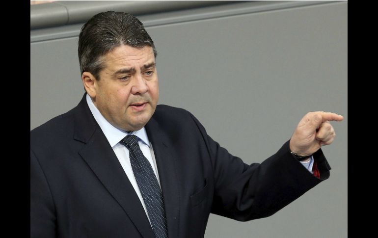 'Los ciudadanos europeos tienen derecho de que los cambios en la política griega no se hagan en su detrimento': Sigmar Gabriel. EFE / W. Kumm