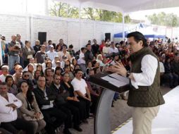 En un evento en la colonia Jalisco, Aristóteles dice siguen trabajando para prevenir accidentes ocasionados por el transporte. TWITTER / @AristotelesSD