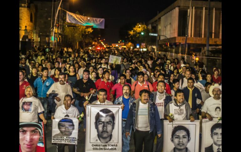 En Alemania, hay quienes se oponen a la firma del acuerdo, debido a la desaparición forzada de los 43 normalistas de Ayotzinapa. EL INFORMADOR / ARCHIVO