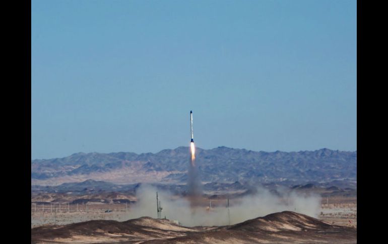 El satélite Fajr, que pesa 52 kilogramos, fue puesto en órbita, comunicó la televisión estatal iraní. AFP / Iranian Defence Ministry