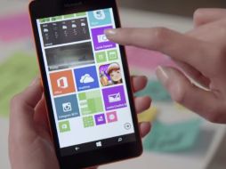 Incluye el sistema más reciente de Windows Phone, la versión 8.1 bautizada como Lumia Denim. YOUTUBE / Microsoft Lumia