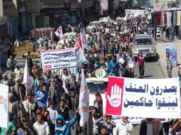 También se celebran marchas de protesta en las ciudades de Hodeida, Taiz e Ibb. AFP / STR