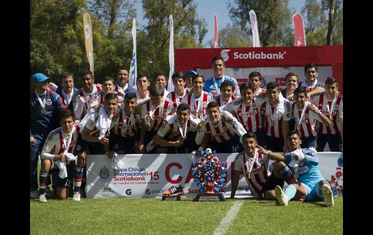 El equipo de las Chivas se mostró contento y satisfecho por su participación en la Copa. EL INFORMADOR / J. Mendoza