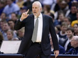 El entrenador de los Spurs se convirtió en el noveno coach que logra llegar a la marca de los tres ceros en victorias. AFP / A. Lyons