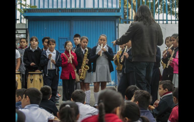 Primaria Ricardo Flores Magón. Con clases de música, muchos chicos han logrado explotar sus habilidades. EL INFORMADOR / F. Atilano