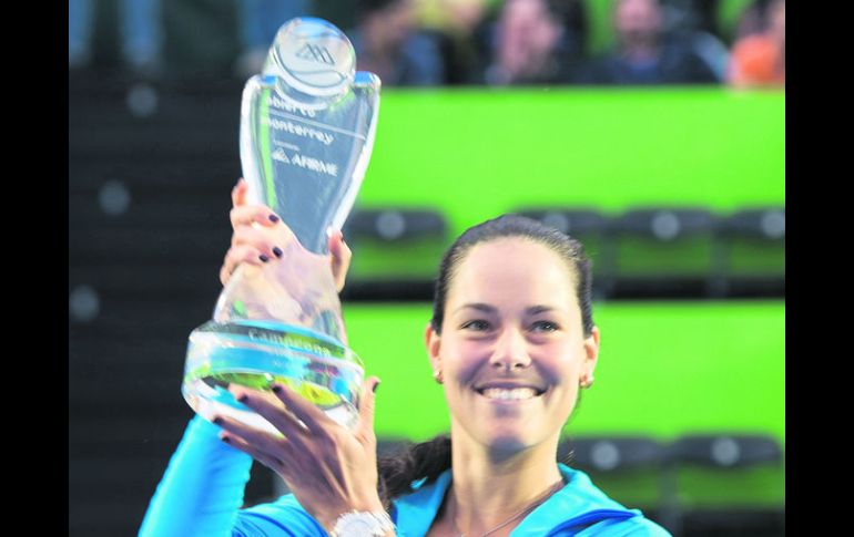 Ana Ivanovic levantó el trofeo de campeona en 2014 en Monterrey. MEXSPORT / J. Martínez