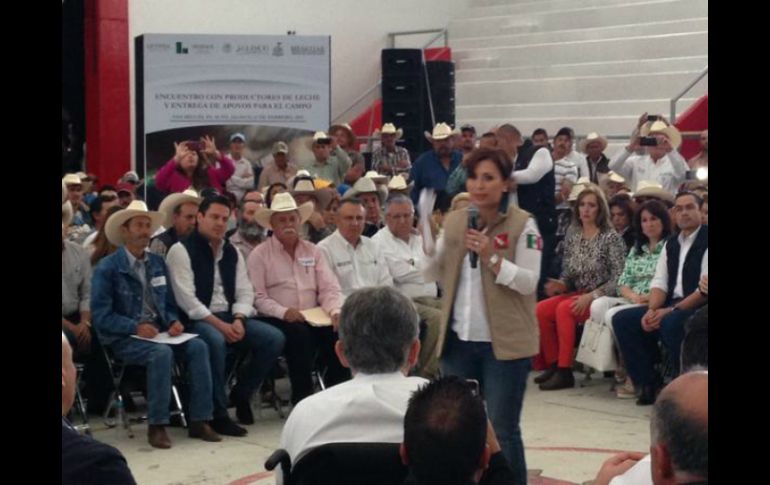 La secretaria de Desarrollo Social, Rosario Robles visitó este jueves el municipio de San Miguel El Alto. TWITTER / @Rosario_Robles_