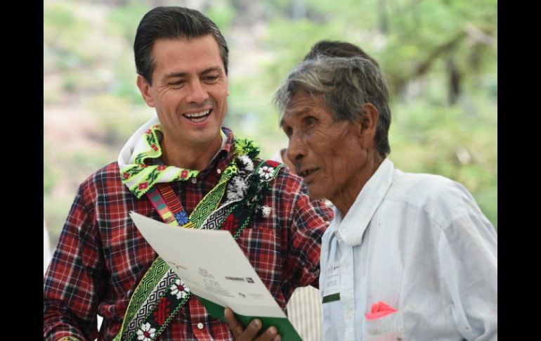 El Presidente gestiona para Veracruz 22 apoyos como parte de la Cruzada Nacional Contra el Hambre. NTX / ARCHIVO