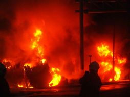 La policía también pidió a los residentes de una zona de casi un kilómetro en torno a la zona del desastre que evacuaran el área. NTX / ARCHIVO