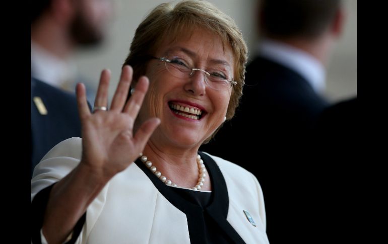 Hace días se reveló que la nuera de Bachelet, Compagnon, pidió en 2013 un crédito al Banco de Chile por seis mil 500 millones de pesos. AP / ARCHIVO