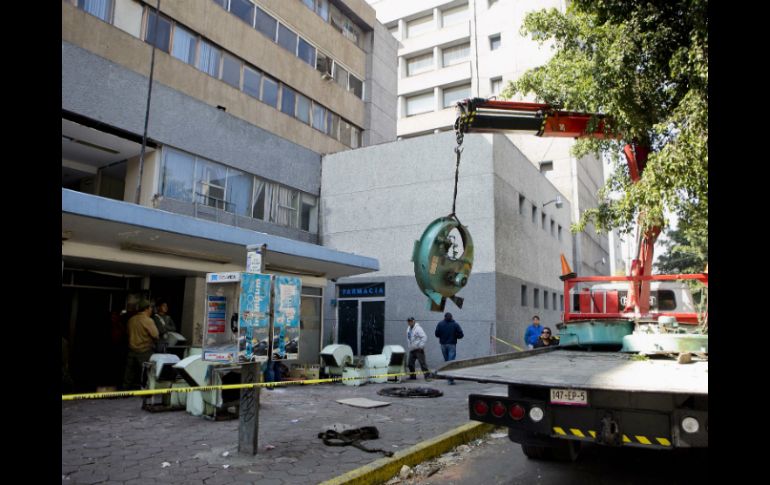 La pintura será trasladada a una bodega en donde será resguardada y regresará hasta que se encuentre listo el nuevo hospital. SUN / Y. Xolalpa