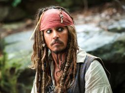 Impulsado hacia una nueva aventura, el poco afortunado capitán Jack Sparrow siente el viento de la desgracia soplando aún más fuerte. ESPECIAL / Disney