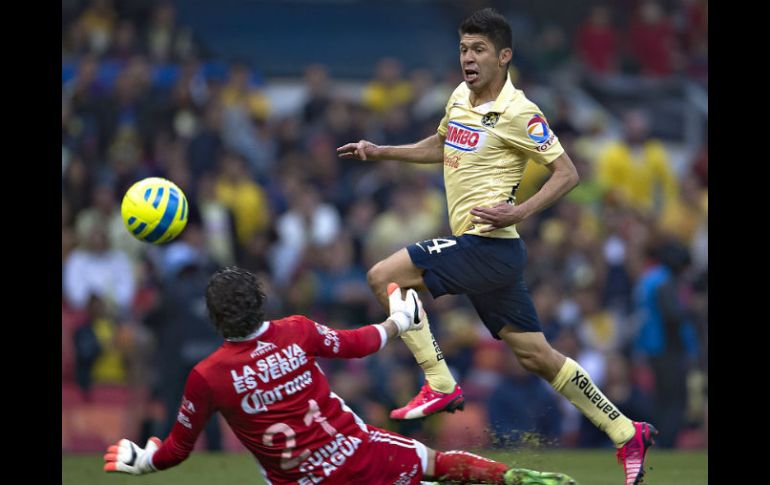 El 'Cepillo' sabe que en este tipo de partidos se juegan mucho más que tres puntos. MEXSPORT / ARCHIVO