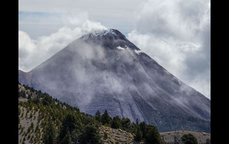 Las exhalaciones de ahora aunque son espectaculares, la energía ha disminuido. EL INFORMADOR / ARCHIVO