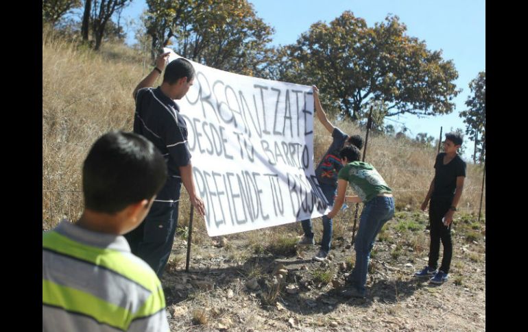 El Ayuntamiento de Zapopan clausura de forma temporal la obra debido a que las comunidades no fueron informadas sobre el proyecto. EL INFORMADOR / A. Hinojosa