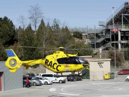 El bicampeón fue trasladado en ambulancia al hospital. EFE / T. Albir