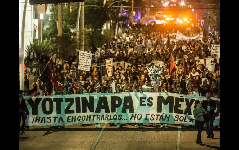 Paralelo a la marcha en el DF, en otros estados se realizarán manifestaciones en solidaridad con los normalistas. EL INFORMADOR / ARCHIVO