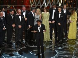 El director mexicano, Alejandro González Iñárritu, recibió el premio a Mejor Director. AP / J.Shearer