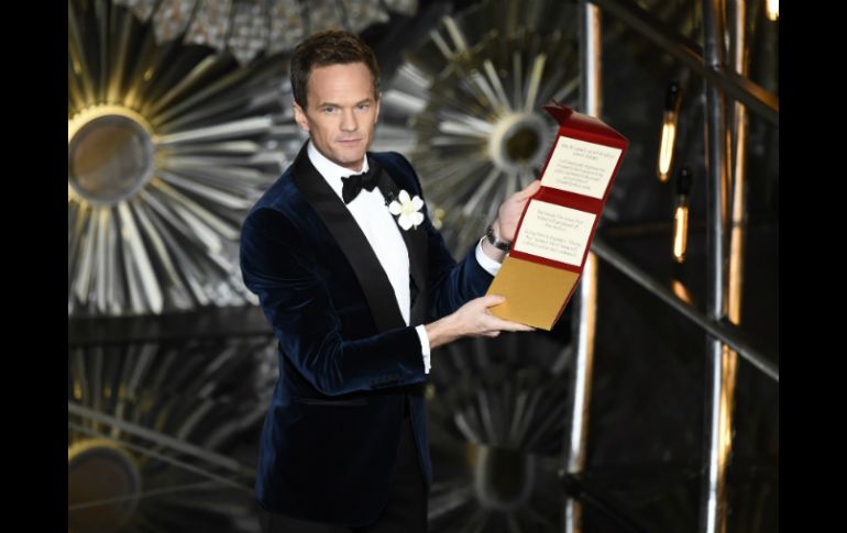 Neil Patrick Harris no logró convencer a la audiencia, y fue criticado por el tono de sus bromas. AFP / ARCHIVO