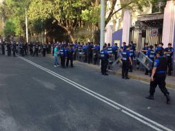 Los elementos de la SSPDF los encapsularon en las inmediaciones del Metro. NTX / ESPECIAL