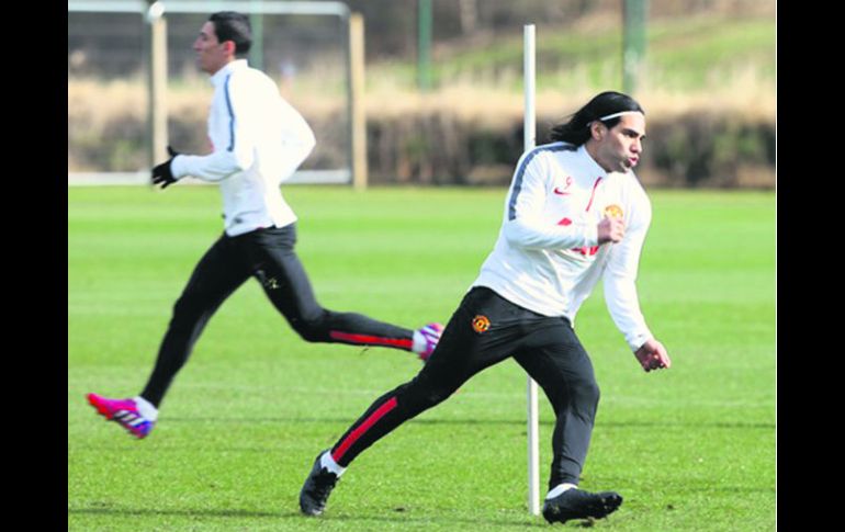 Radamel Falcao tiene no sólo la oportunidad sino la responsabilidad de mostrar el por qué el United debería comprar su carta. ESPECIAL / manutd.com