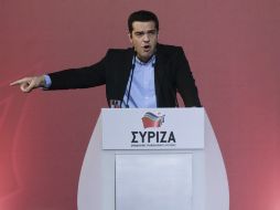 Alexis Tsipras señala que España y Portugal lideran un ''eje de poderes'' contra las negociaciones de duda griega. AP / P. Giannakouris