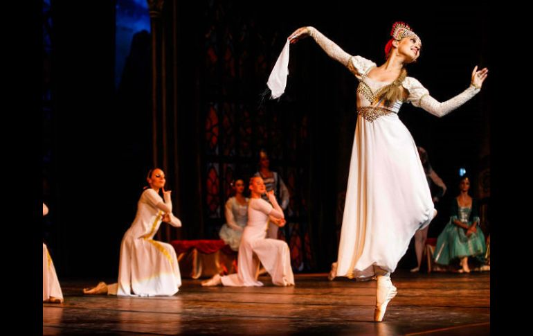 El año pasado, el Russian Classical Ballet se presentó en la ciudad con 'El lago de los cisnes' (en la foto). EL INFORMADOR / F. Moreno