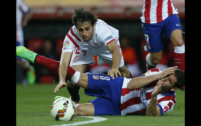 Los Colchoneros dejaron ir dos puntos en su lucha por el campeonato. EFE / J. Muñoz