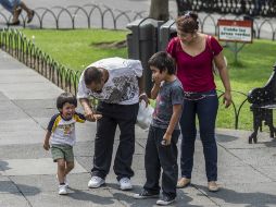 Aseguran que la familia es base de la sociedad y el lugar donde las personas aprenden por vez primera los valores. EL INFORMADOR / ARCHIVO