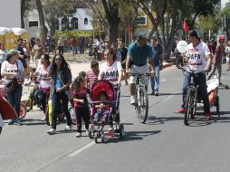 Los tapatíos pudieron disfrutar de clases de activación física. EL INFORMADOR / A. Camacho