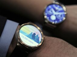 En una conferencia de prensa en barcelona se presentan los modelos del nuevo Huawei Watch. AFP / J. Lago